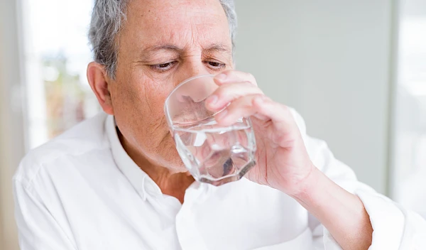 Gesunder Mund Schluckakt 